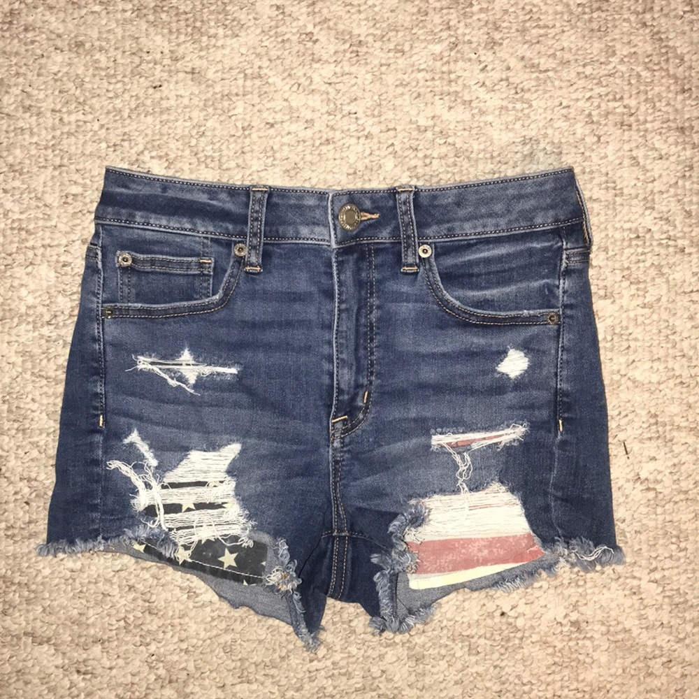 American Eagle high rise shortie w/ America pocket